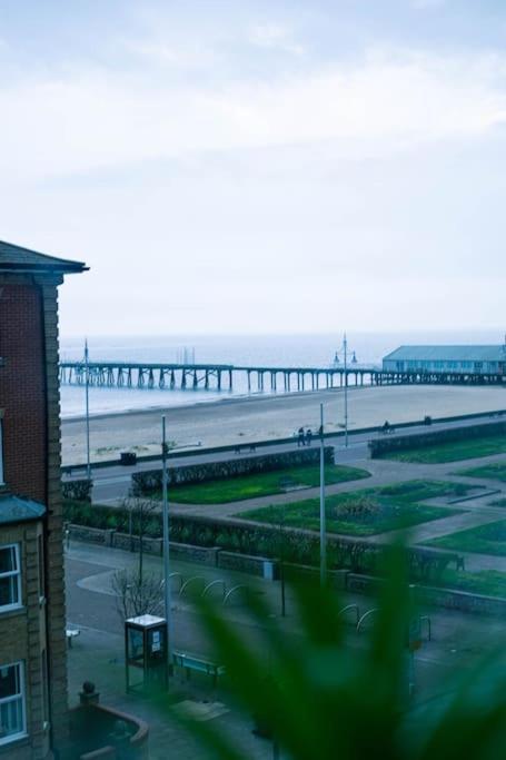 The Beach Suite - Top Floor With Easy Invest Lowestoft Exteriör bild