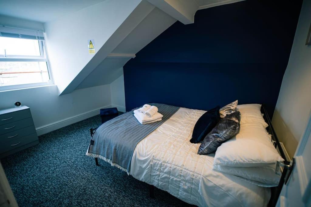 The Beach Suite - Top Floor With Easy Invest Lowestoft Exteriör bild