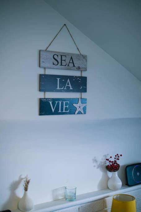 The Beach Suite - Top Floor With Easy Invest Lowestoft Exteriör bild