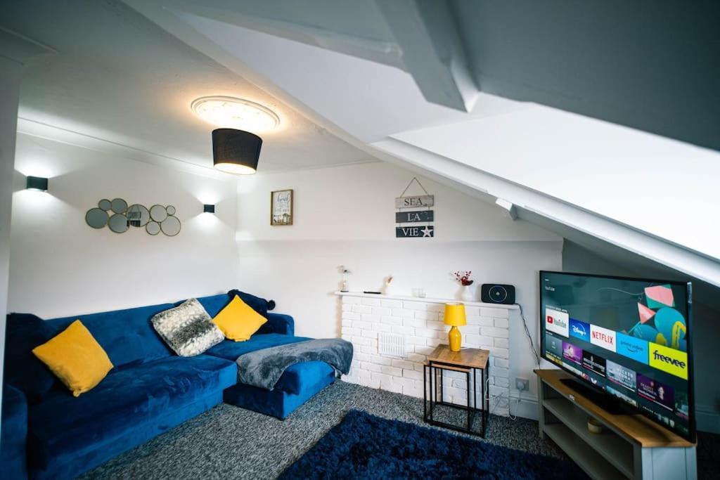 The Beach Suite - Top Floor With Easy Invest Lowestoft Exteriör bild